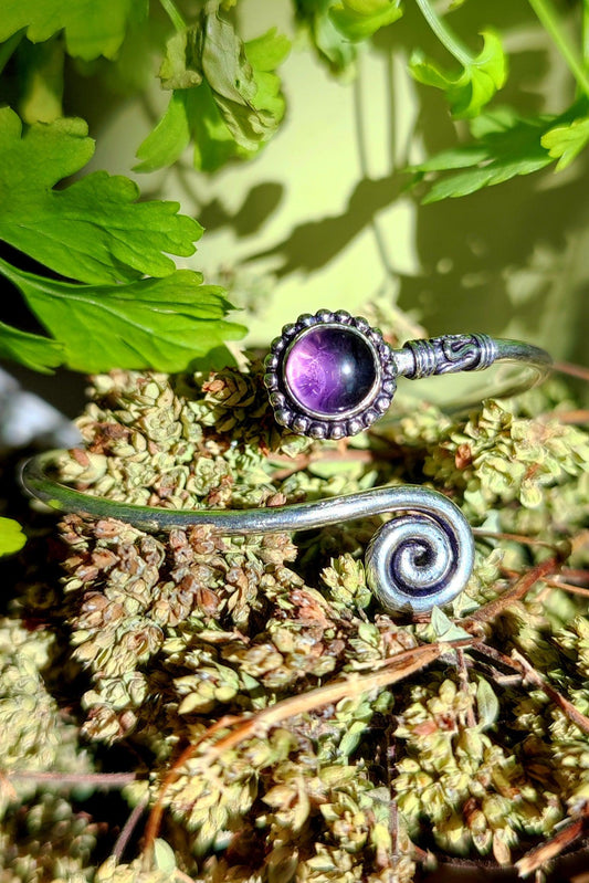 Sahana Bracelet ⪼ Adjustable Silver Plated Bracelet