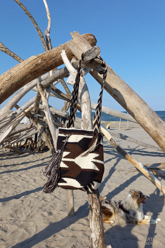 Wayuu Mochila ⪼ Traditional Arrow Pattern ⪻