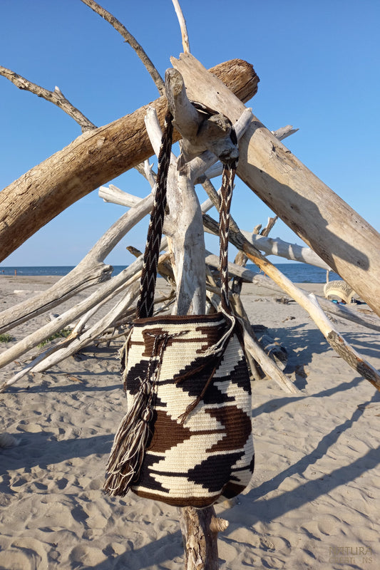 Wayuu Mochila ⪼ Traditional Arrow Pattern ⪻
