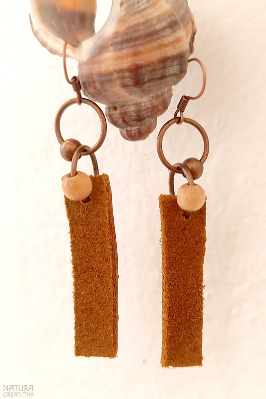 Daya Earrings ⪼ Handcrafted Leather Bar Earrings