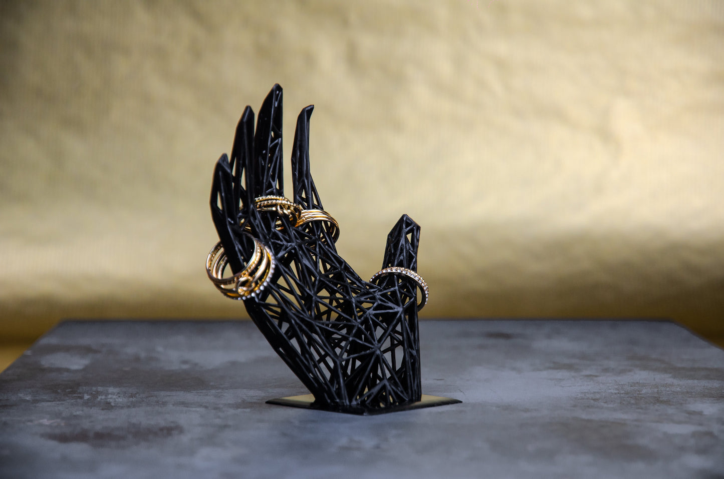 Resin Ring Holder – Black Jewelry Display for Modern Bathroom Decor