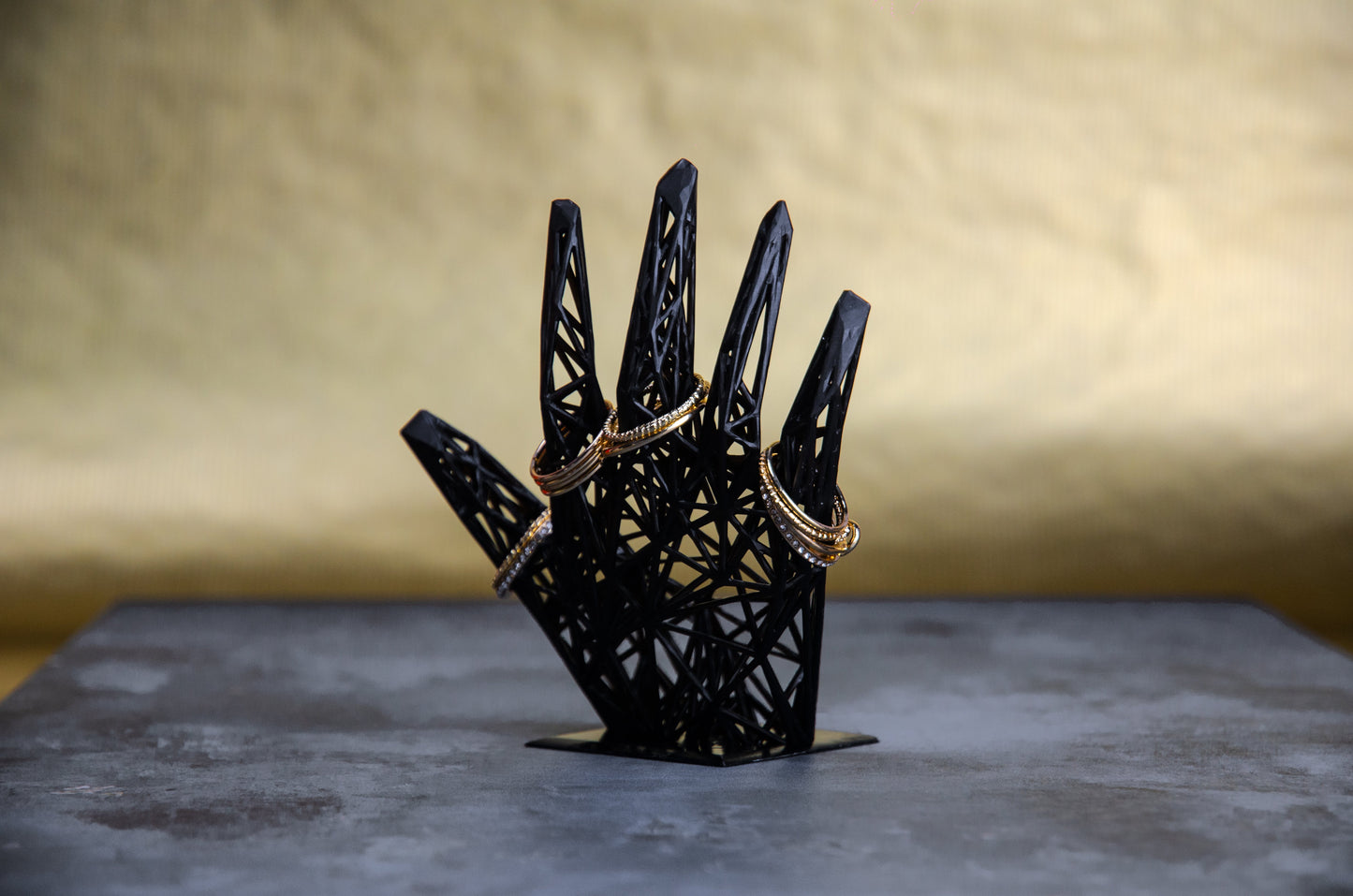 Resin Ring Holder – Black Jewelry Display for Modern Bathroom Decor