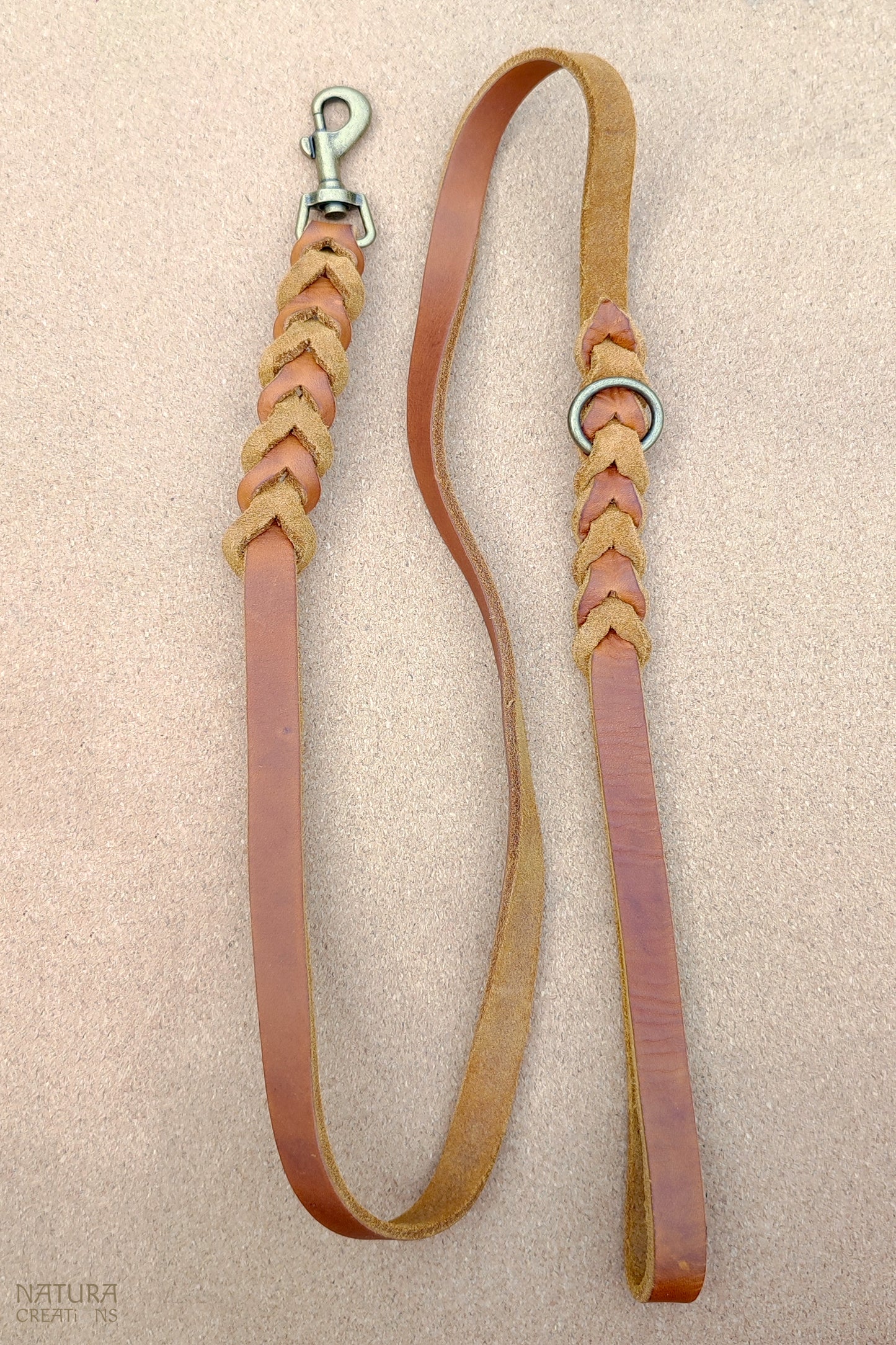 Short Leather Leash ⪼ Hand Braided Dog Leash