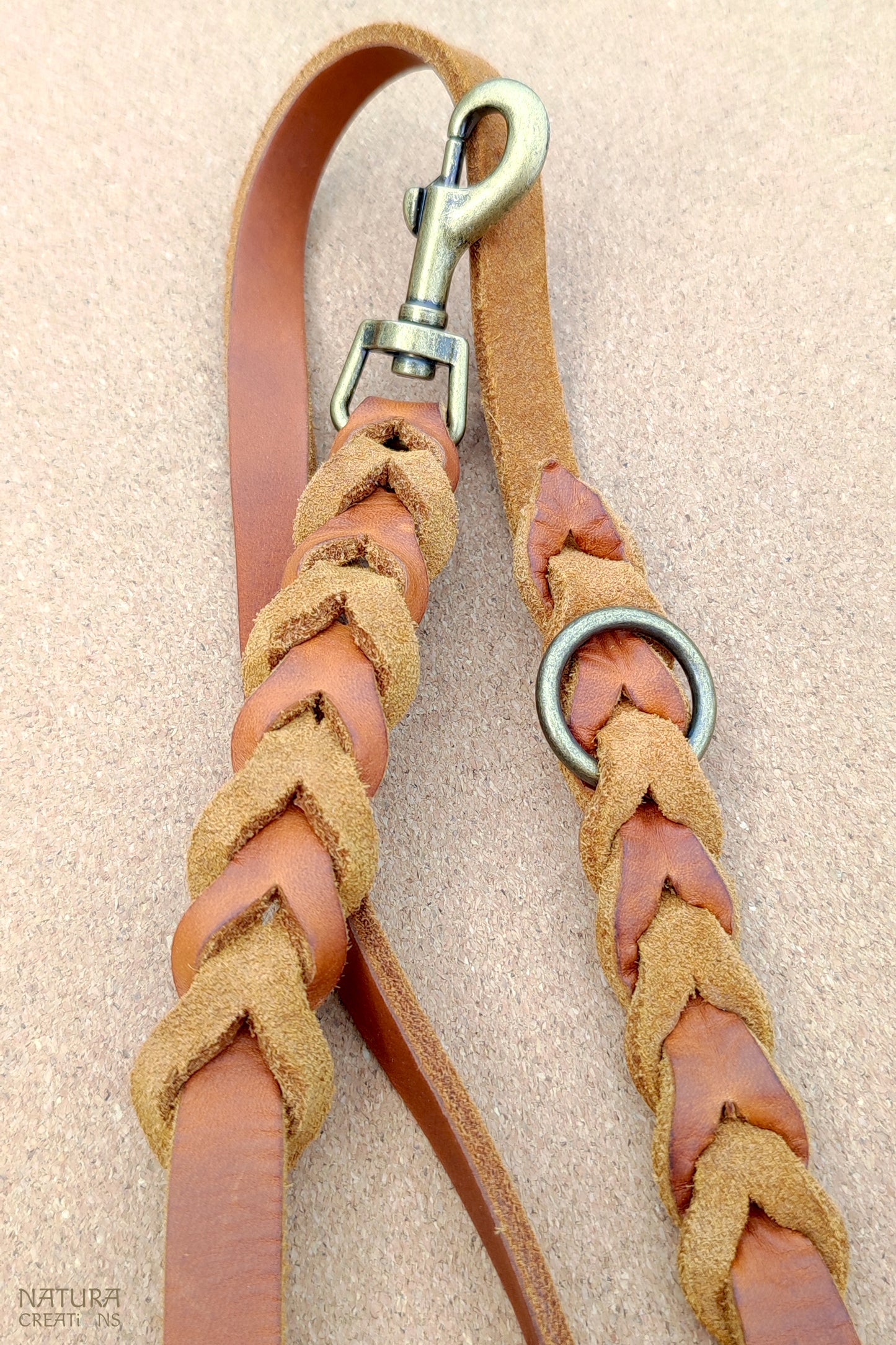 Short Leather Leash ⪼ Hand Braided Dog Leash